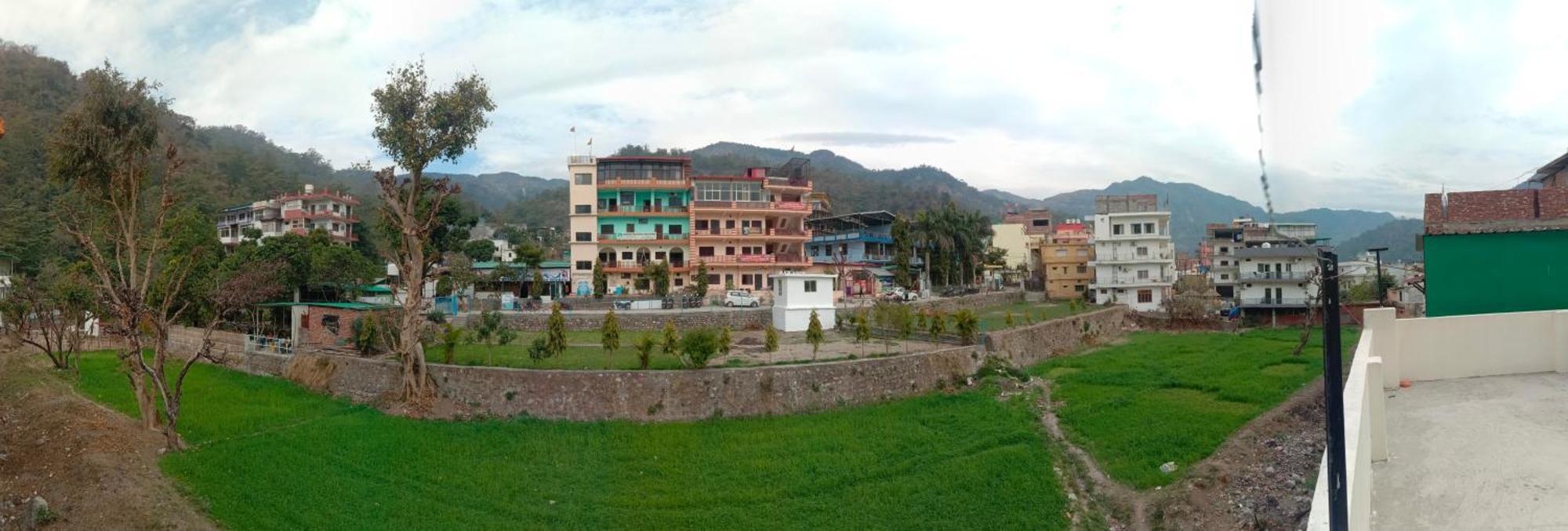 Deepak Homestay Rishīkesh Buitenkant foto